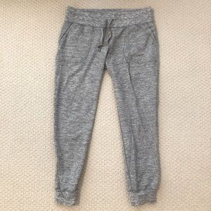 Lululemon Size 12 Grey Sweatpants